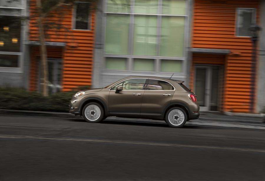  Fiat 500X (334) 2016 года  (NA) (фото 4 из 72)